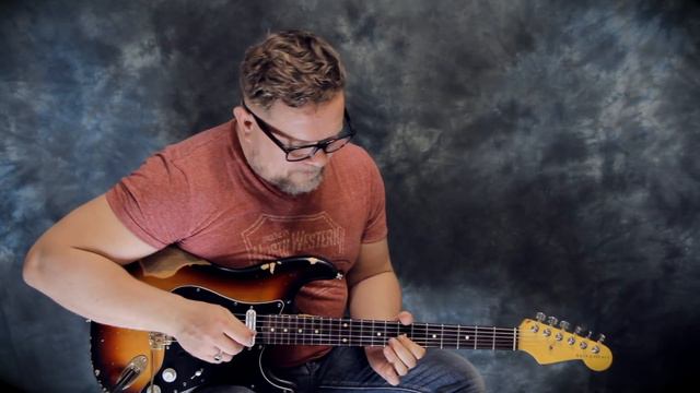 Франкенстрат Nash Guitars против Фендера и Лобанова смотреть онлайн