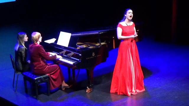 Varvara Komarovskaya - V. Bellini Casta Diva смотреть онлайн
