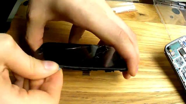 Samsung Galaxy S2 Duos Broken Screen Removal Timelapse смотреть онлайн