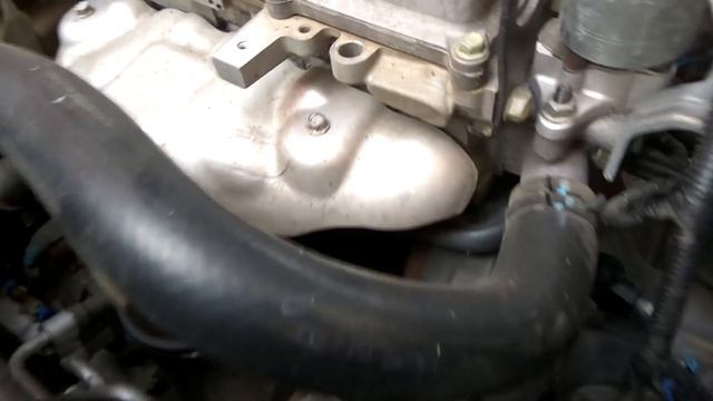 Daewoo Gentra. Давит масло из под фильтра смотреть онлайн