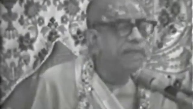 12-1 Бхактиведанта Свами Шрила Прабхупада смотреть онлайн