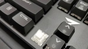 Вскрытие покажет #33 - Клавиатура Zet Gaming Blade Pro