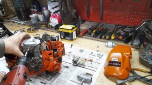 Бензопила Echo CS-353ES капиталочка.Echo CS-353ES overhaul, replacement of the piston group assembl