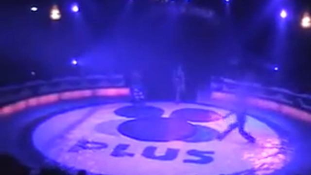 Michael Olivares juggling act смотреть онлайн