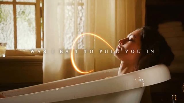 ► Hayley Marshall | She Wolf (Falling to Pieces) смотреть онлайн