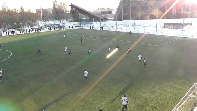 КС-2002 - Юнит-2002, 0:1, 3 часть смотреть онлайн