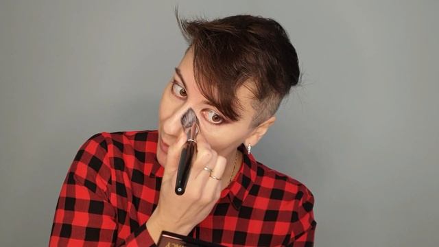 Почему я не люблю Mini love от Natasha Denona? смотреть онлайн