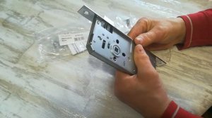 Как перевернуть язычок во врезном замке Apecs и другие.