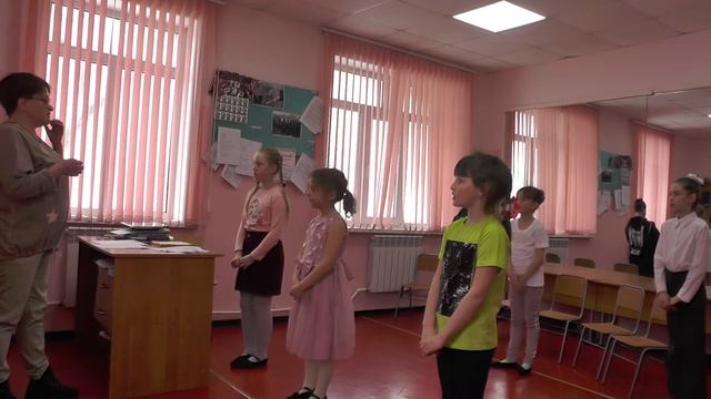 Открытый урок 1 класса театрального отделения смотреть онлайн