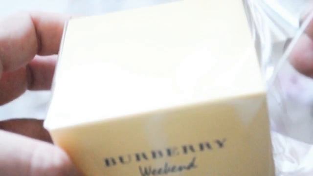 Моя коллекция парфюмерии BURBERRY WEEKEND EDP 30ML РАСПАКОВКА И ДЕМОНСТРАЦИЯ ФЛАКОНА ФЭЙК? смотреть онлайн