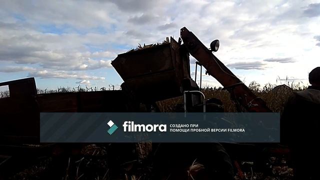 2-х рядный кукурузоуборочный комбайн на базе т-16 (попрошайка) смотреть онлайн