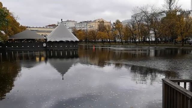 Парк Чистые пруды. Прогулка по Чистопрудному бульвару. Что посмотреть в Москве