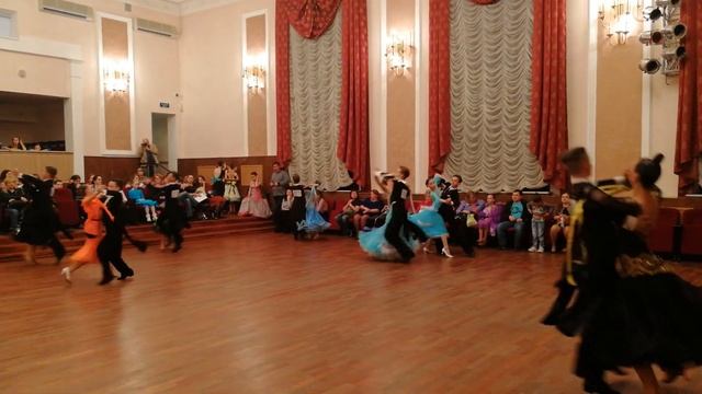 Квикстеп Двоеборье Ю2 откр. класс Ярославль 05.05.2019 смотреть онлайн