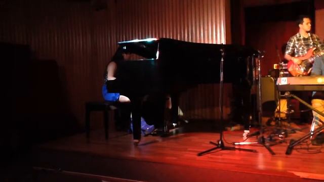 Nutrocker (Nutcracker Rock version) смотреть онлайн