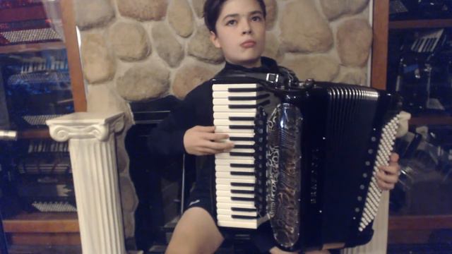 BRAN131CINFBKM - Black Brandoni 131C Infinity Piano Accordion LMMM 37 120 $5999 смотреть онлайн