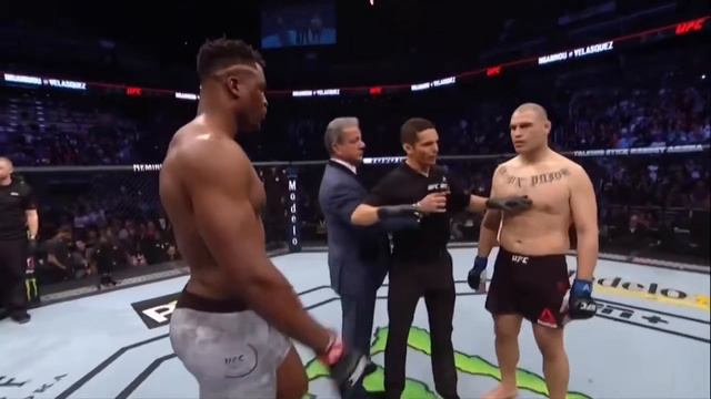 Фрэнсис Нганну Vs Кейн Веласкес