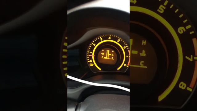 Как узнать, с какой стороны бензобак, не выходя из машины. смотреть онлайн