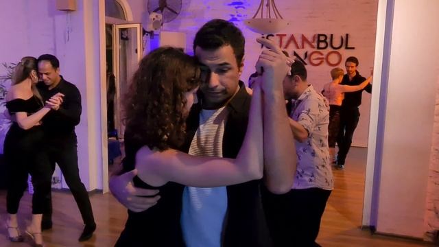 Milonga 333, Istanbul, Turkey (31. 3. 2023) ~ DJ Cem Çinar 1/2 смотреть онлайн