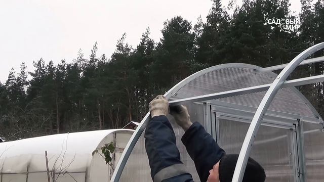 Теплица из поликарбоната - от производства до установки смотреть онлайн