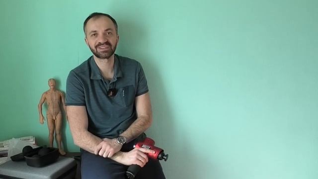 КАК ПОЛЬЗОВАТЬСЯ МАССАЖЕРОМ? ОБЗОР ПЕРКУССИОННОГО МАССАЖЕРА BOOSTER. ПРИКЛАДНАЯ КИНЕЗИОЛОГИЯ. смотреть онлайн