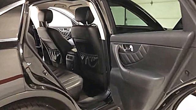 2010 Infiniti FX35 AWD смотреть онлайн