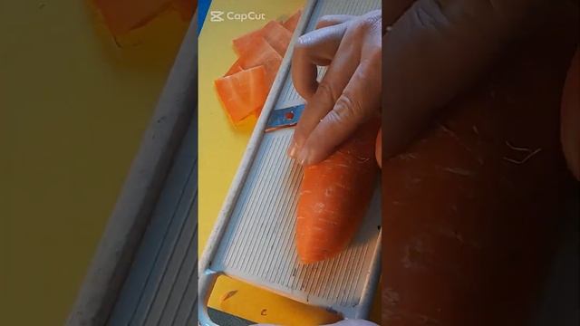 Carrot carving ideas by @mebaohan.official #shortvideo смотреть онлайн