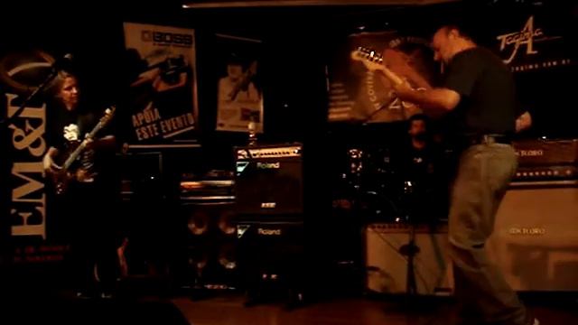 Fabio Zaganin c/ Mario Fabre & Marco Angi - Esquizo (Angi/Zaganin) 2006 смотреть онлайн