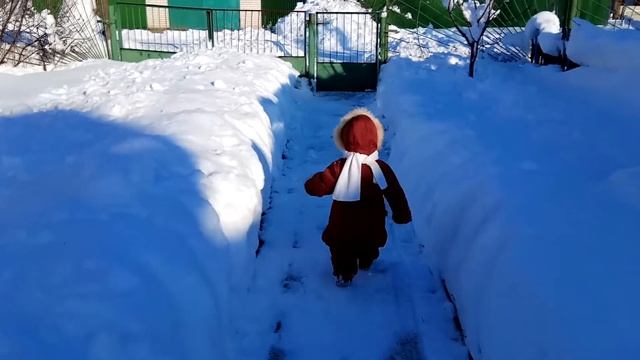 Зимові розваги #1 ❄️Санки☃️ | Winter entertainment #1 Children's playground. смотреть онлайн