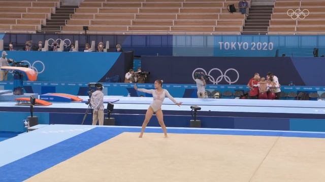 ?? Yeo Seojeong's Amazing Floor Routine at Tokyo 2020! ? смотреть онлайн