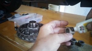 Обслуживание вариатора,сцепления Хонда Сильвер Винг 600ГТ.Замена воздушного фильтра вариатора.