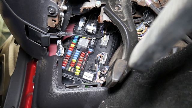 FORD EDGE HORN FUSE LOCATION REPLACEMENT. HORN NOT WORKING смотреть онлайн