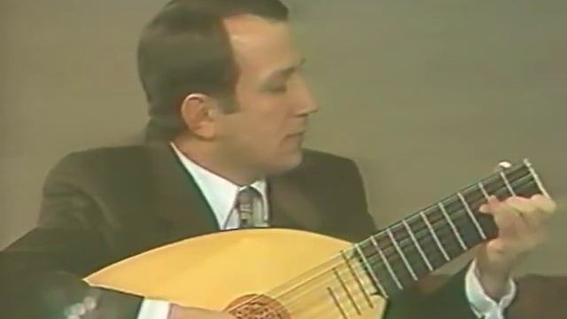 Ю. Коломойцев (Лютня) Из музыки Эпохи Возрождения смотреть онлайн