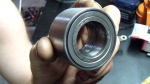 Как поменять ступичный подшипник квадроцикла.