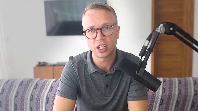 Sebastian Ghiorghiu's WARNING About Video Games смотреть онлайн