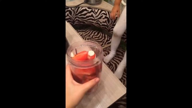 Летниуй суп Гаспачо и смузи из арбуза смотреть онлайн