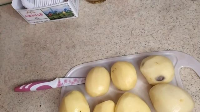 Как почистить картошку? Как нарезать картошку? Как пожарить картошку? смотреть онлайн