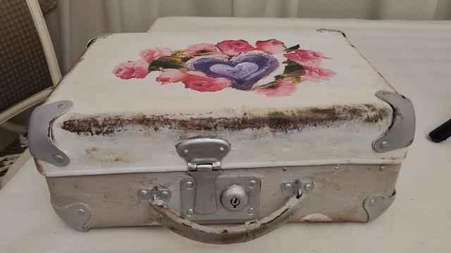 Шикарный редизайнерский чемоданчик 32-23-13 смотреть онлайн