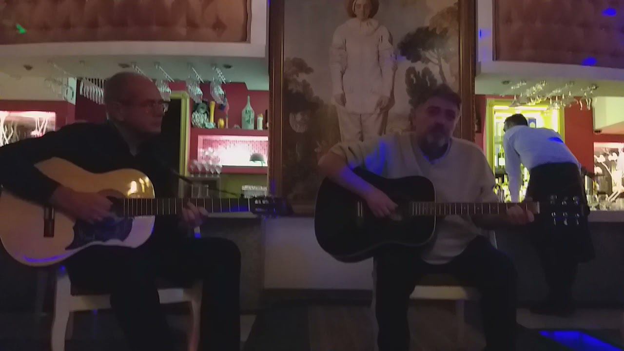 Всё тот же двор. Всё то же небо надо мной. Геннадий Горелик. Аккомпанемент Александр Петерсон. 1.10.