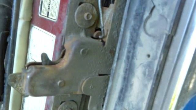 Замок капота смотреть онлайн