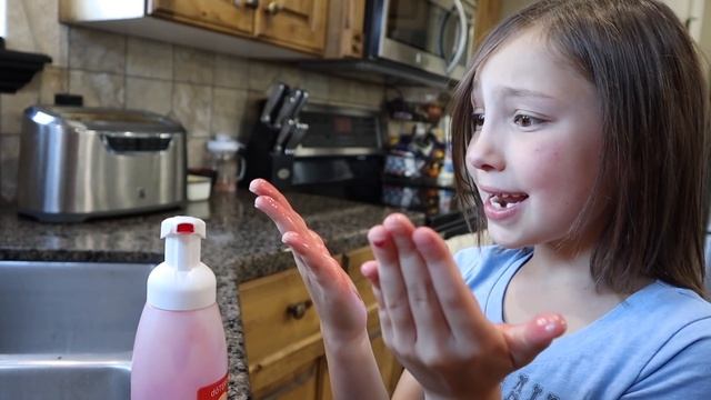 PRANK War With SIBLINGS!! Good Sis vs Bad Bro Challenge!! DIARY of a KJAR Crew!! смотреть онлайн