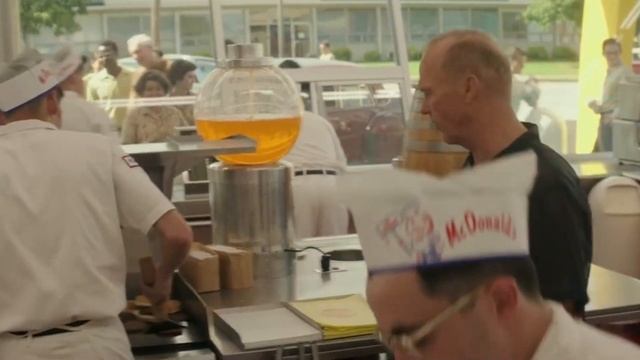 КАК ПЕРЕСТАТЬ ТРАТИТЬ ДЕНЬГИ? Думай и богатей! КАК ВЫРВАТЬСЯ ИЗ БЕДНОСТИ