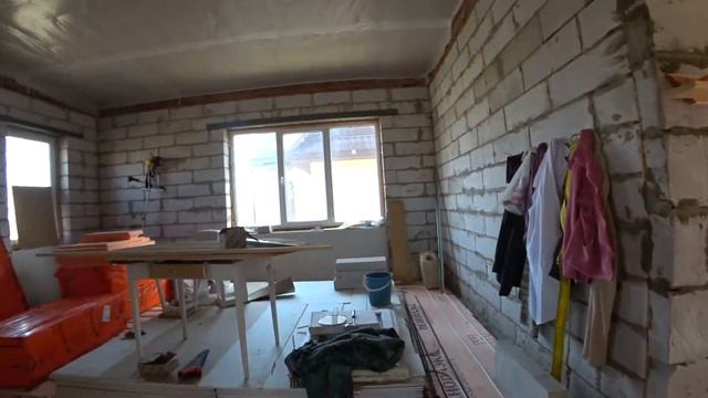 ТЕПЛЫЙ ПОЛ или РАДИАТОРНОЕ ОТОПЛЕНИЕ. КАК мне СМОНТИРОВАЛИ ОТОПЛЕНИЕ и ВОДОСНАБЖЕНИЕ в ЧАСТНОМ ДОМЕ смотреть онлайн