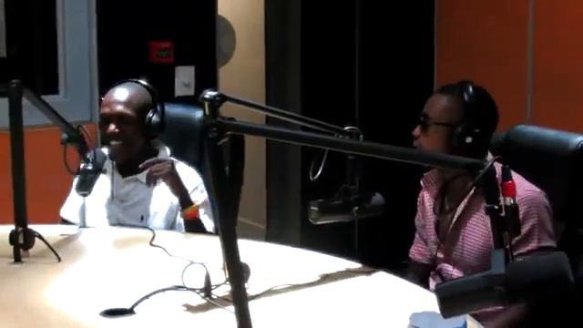 Foster & Ishy X - Mic,Drumset,Piano neGuitar freestlye with J Boss Star FM 2014 смотреть онлайн