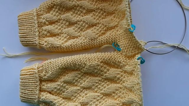 Детский комбинезон спицами "Солнышко". МК (мастер-класс).Часть 1. Children's jumpsuit. Part 1. смотреть онлайн