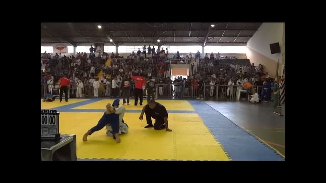 Bruno Betti e Gabriel Blaya - campeonato paulista de jiu-jitsu 2012 (sao paulo) смотреть онлайн