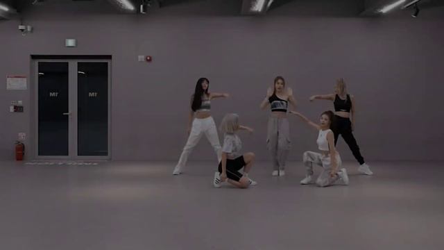 [MIRRORED] ITZY RANDOM DANCE | Dalla Dalla ~ Cheshire смотреть онлайн