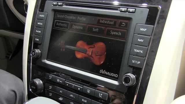 Dynaudio - Premiumklang im Volkswagen Golf, Passat und Phaeton - IAA 2013 смотреть онлайн
