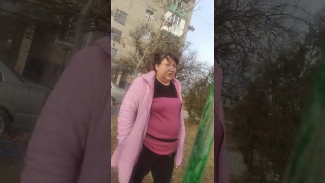 Яжебабка пристала из-за того что мы смотреть онлайн