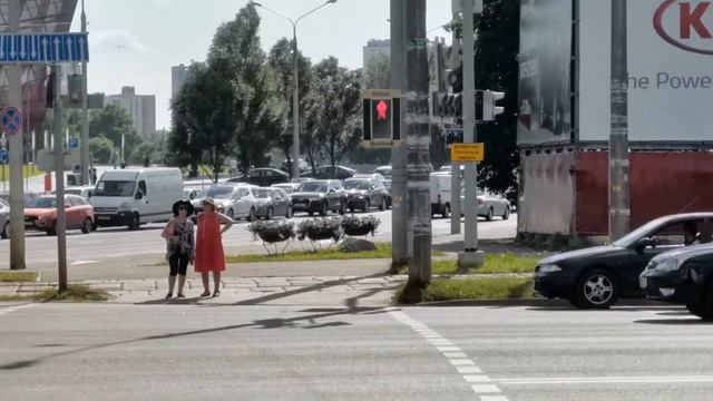 Скорая помощь едет на вызов. Минск, Беларусь. | Ambulance responding Minsk Belarus смотреть онлайн