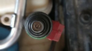 Не держат форсунки!